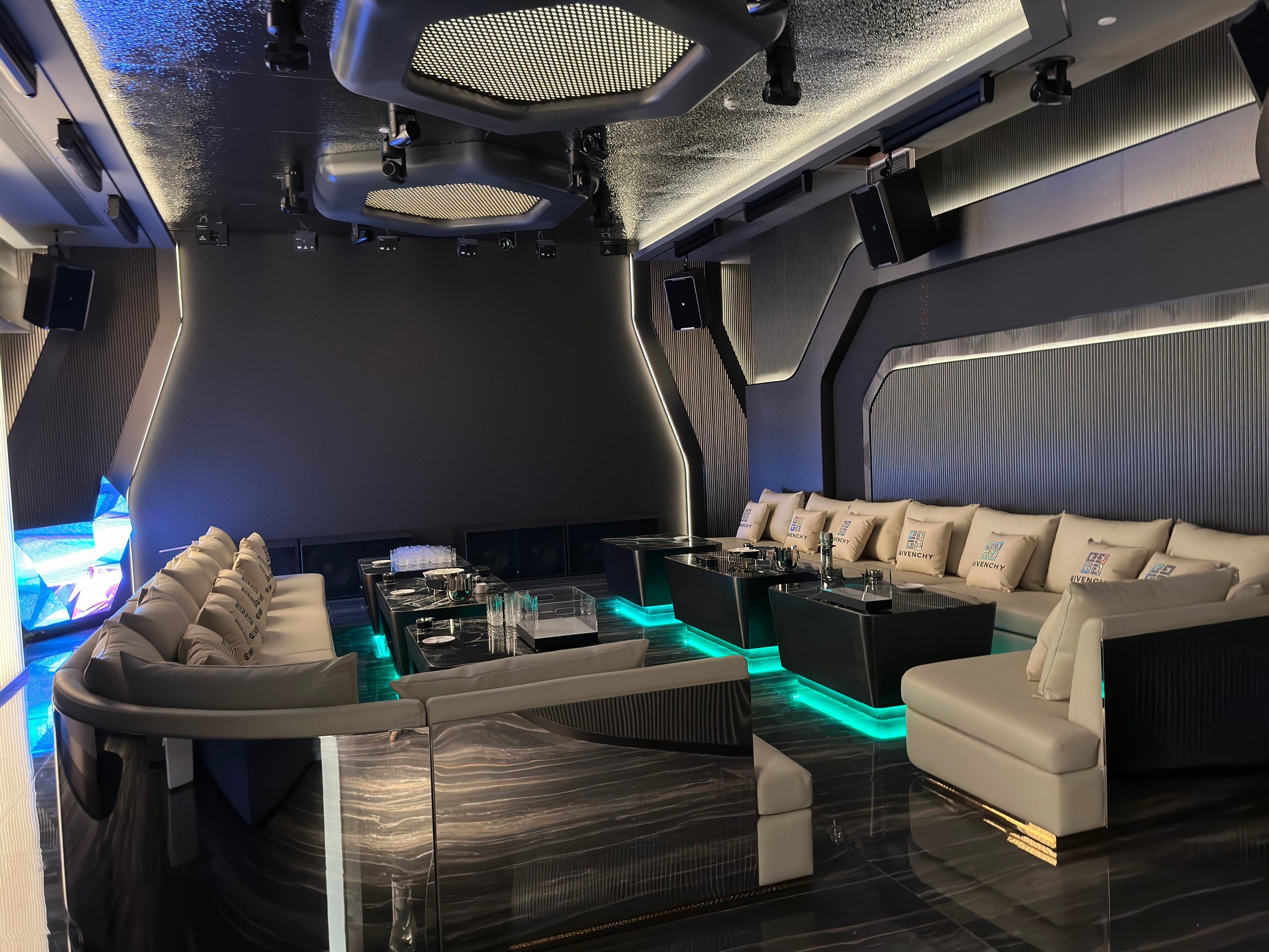 娄底商务KTV店铺查询-冷水江市ktv预定